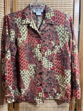 DonnKenny Petites PM Button Up Blouse Floral Long Sleeve Lightweight Shirt